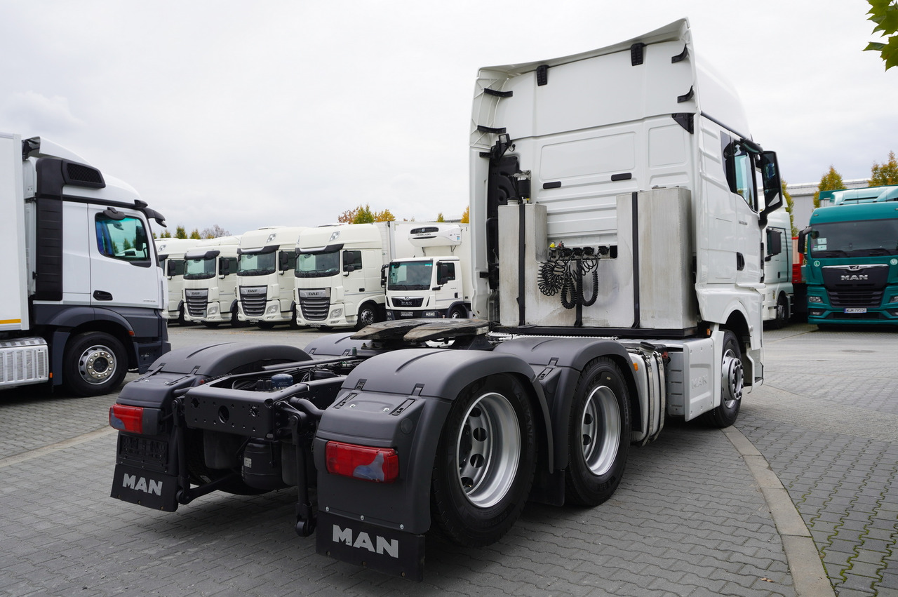 MAN TGX 28.510 6x2 / Sleeper cab / NEW tires / GVW 65 t - Vlačilec: slika 4 MAN TGX 28.510 6x2 / Sleeper cab / NEW tires / GVW 65 t - Vlačilec: slika 4