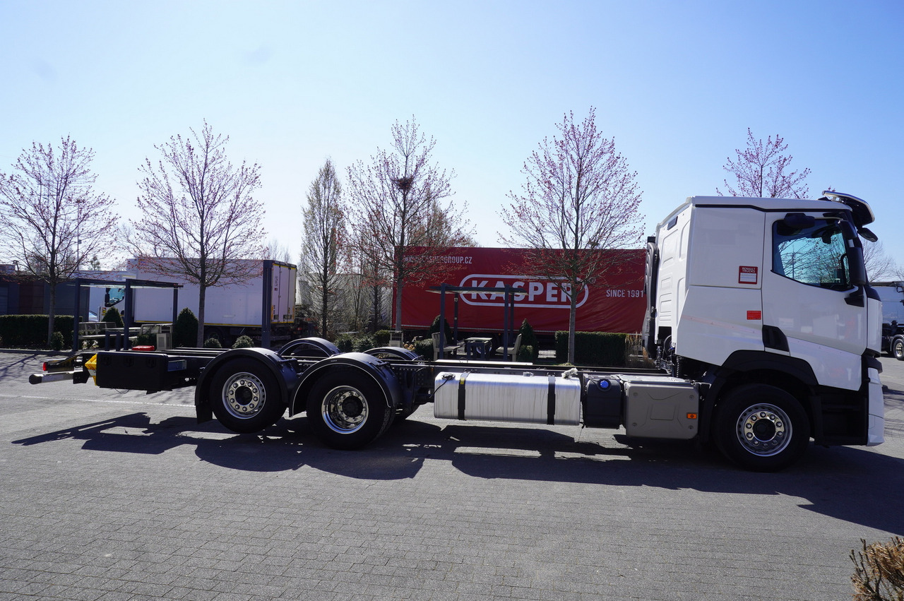 Volvo Renault T520 DTI 13 6x2 / Chassis 8.3 m / 2022 / steered axle - Tovornjak-šasija: slika 5 Volvo Renault T520 DTI 13 6x2 / Chassis 8.3 m / 2022 / steered axle - Tovornjak-šasija: slika 5