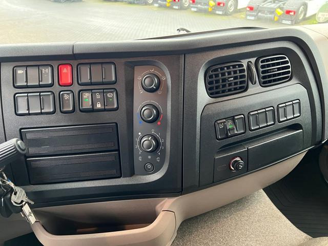 DAF XB 290 FA 16 to. Curtainsider LBW 1.5 Tonnen AHK - Tovornjak s ponjavo: slika 5 DAF XB 290 FA 16 to. Curtainsider LBW 1.5 Tonnen AHK - Tovornjak s ponjavo: slika 5