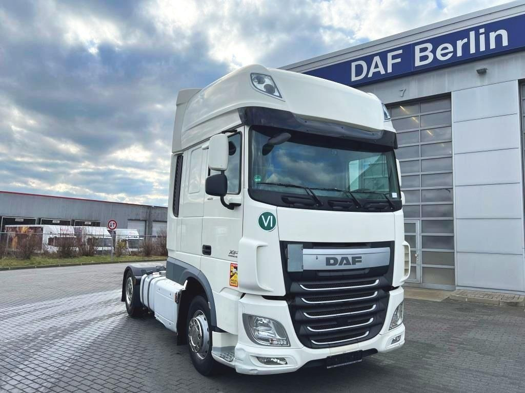 DAF XF 460 FT SSC Intarder 2xTank 1.185 Liter Euro 6 - Vlačilec: slika 1 DAF XF 460 FT SSC Intarder 2xTank 1.185 Liter Euro 6 - Vlačilec: slika 1