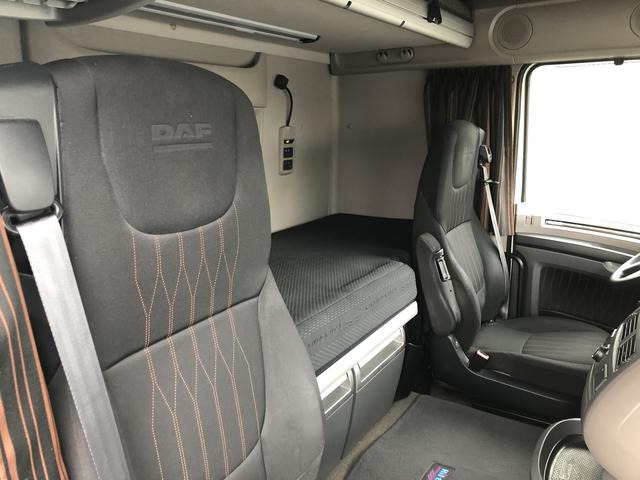 DAF XF 480 FT SSC Retarder Standklima 2x Tank 1050 L - Vlačilec: slika 2 DAF XF 480 FT SSC Retarder Standklima 2x Tank 1050 L - Vlačilec: slika 2