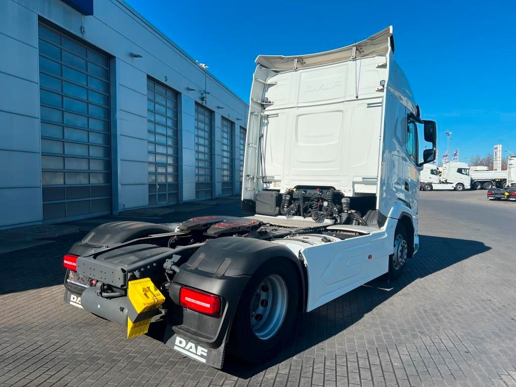 DAF XFn 480 FT Intarder 2xTank 1.105 L nur 106 tkm - Vlačilec: slika 4 DAF XFn 480 FT Intarder 2xTank 1.105 L nur 106 tkm - Vlačilec: slika 4