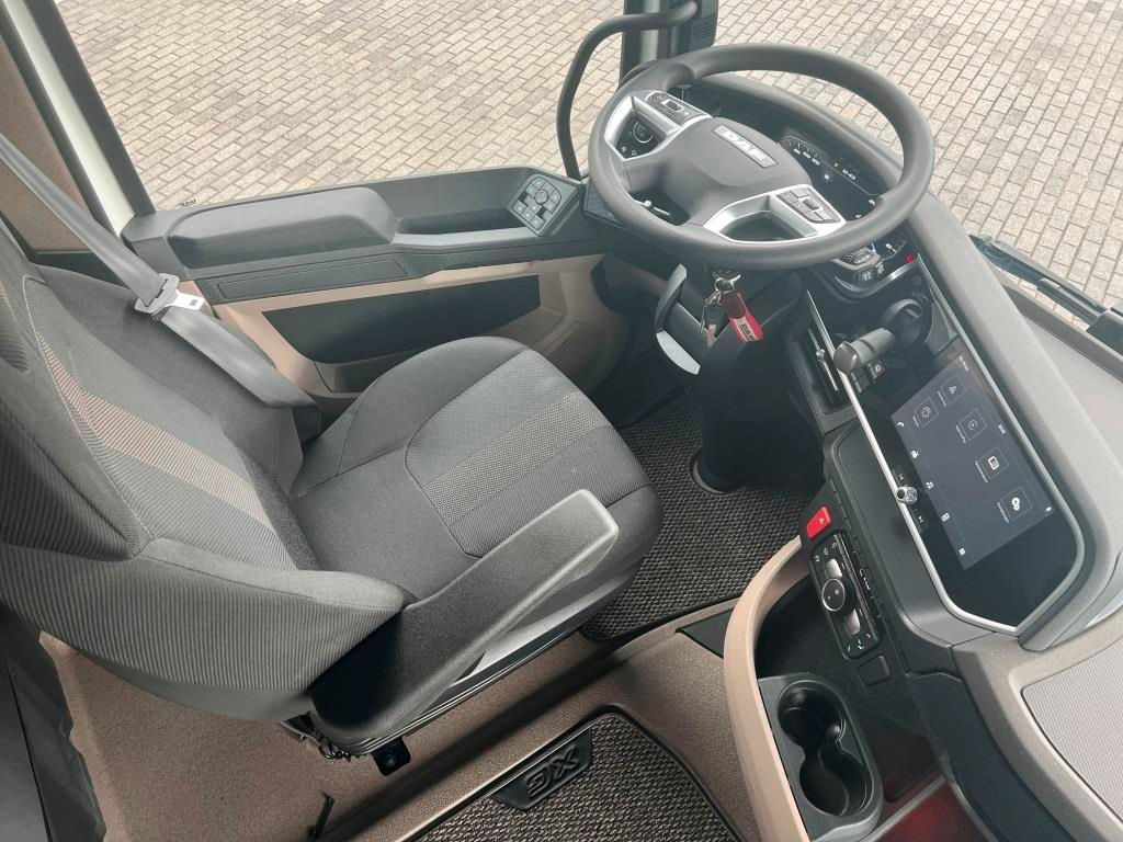 DAF XG 480 FT Intarder Standklima - zur Miete! - Vlačilec: slika 5 DAF XG 480 FT Intarder Standklima - zur Miete! - Vlačilec: slika 5