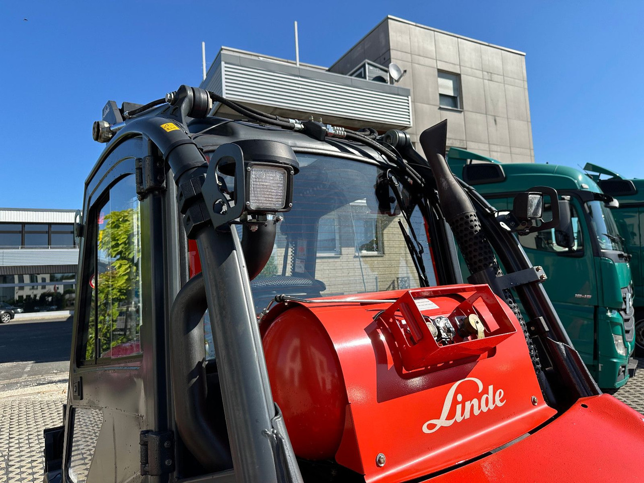 Linde H45T-02 Linde H45T-02 - Plinski viličar: slika 4 Linde H45T-02 Linde H45T-02 - Plinski viličar: slika 4