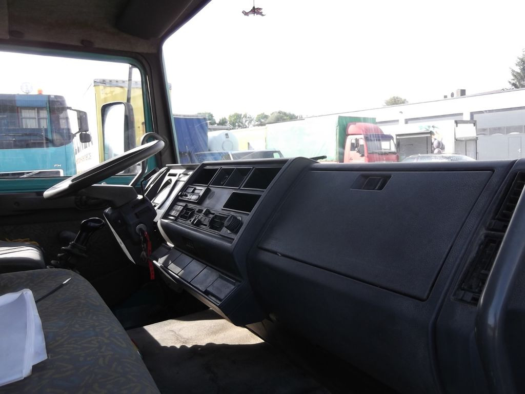 Renault Z- Midliner 180 40 ACG0 TOP ZUSTAND Keine Maut - Tovornjak zabojnik: slika 5 Renault Z- Midliner 180 40 ACG0 TOP ZUSTAND Keine Maut - Tovornjak zabojnik: slika 5