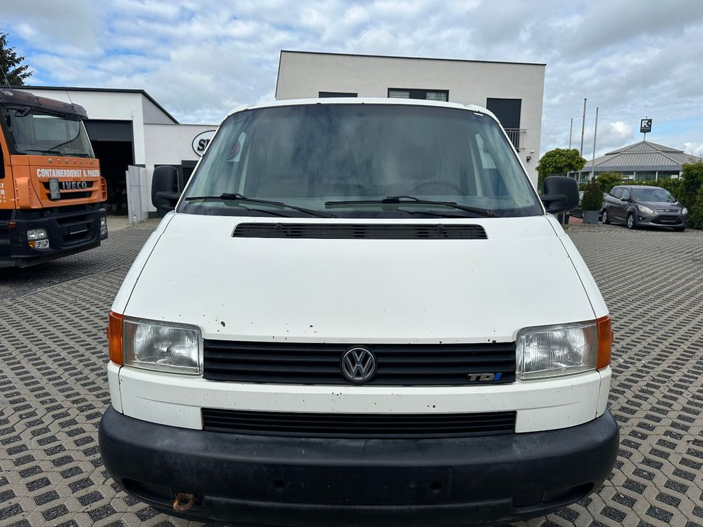 Volkswagen T4 -2.5 TDI Kasten - Furgon: slika 2 Volkswagen T4 -2.5 TDI Kasten - Furgon: slika 2