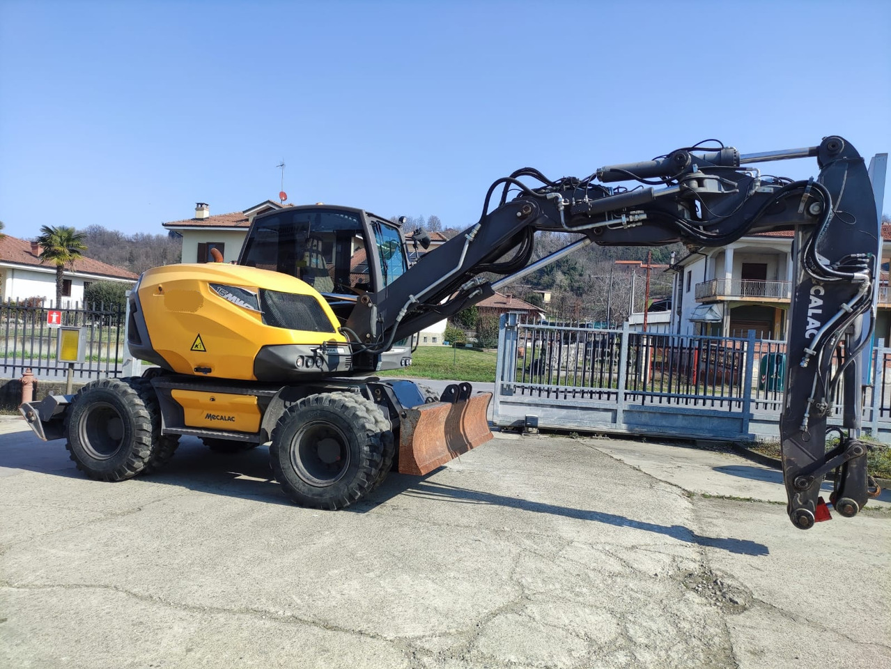 MECALAC 15 MWR - Bager na kolesih: slika 3 MECALAC 15 MWR - Bager na kolesih: slika 3