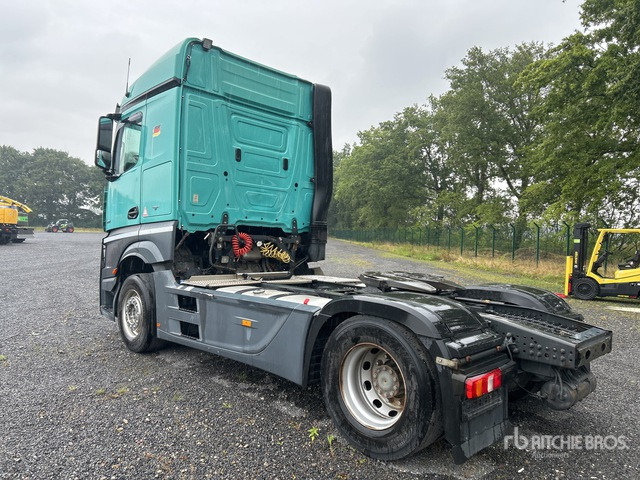 2013 Mercedes-Benz Actros 1842 (Inoperable) T/A Sleeper Truck Tractor - Vlačilec: slika 4 2013 Mercedes-Benz Actros 1842 (Inoperable) T/A Sleeper Truck Tractor - Vlačilec: slika 4