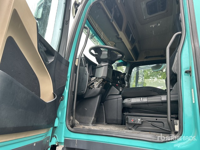 2013 Mercedes-Benz Actros 1842 (Inoperable) T/A Sleeper Truck Tractor - Vlačilec: slika 5 2013 Mercedes-Benz Actros 1842 (Inoperable) T/A Sleeper Truck Tractor - Vlačilec: slika 5