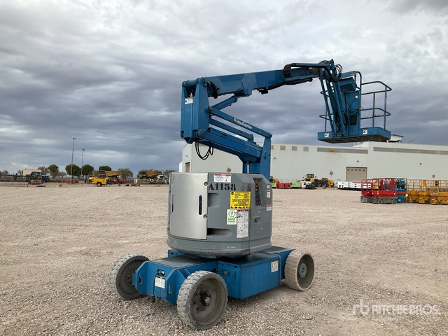 2001 Genie Z34/22N 2WD Electric Articulating Boom Lift - Zglobna dvižna ploščad: slika 2 2001 Genie Z34/22N 2WD Electric Articulating Boom Lift - Zglobna dvižna ploščad: slika 2