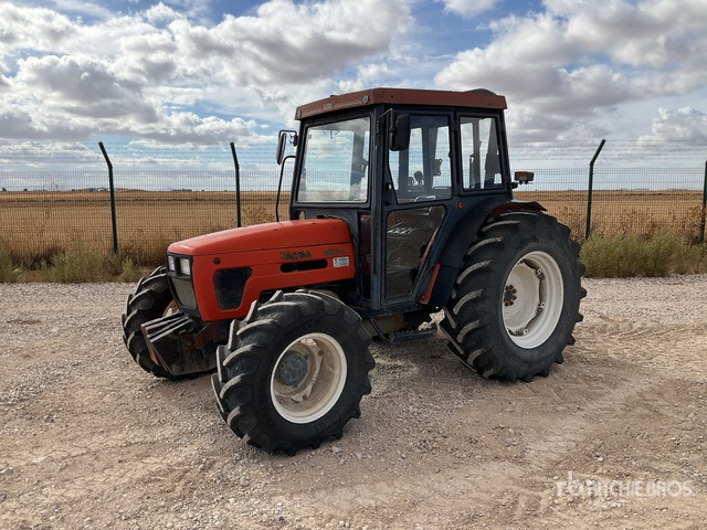 2001 Valtra 3500-4C 4WD Tractor - Traktor: slika 2 2001 Valtra 3500-4C 4WD Tractor - Traktor: slika 2