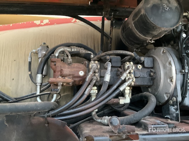 2005 JLG 1250AJP 4WD Diesel Articulating Boom Lift - Zglobna dvižna ploščad: slika 4 2005 JLG 1250AJP 4WD Diesel Articulating Boom Lift - Zglobna dvižna ploščad: slika 4