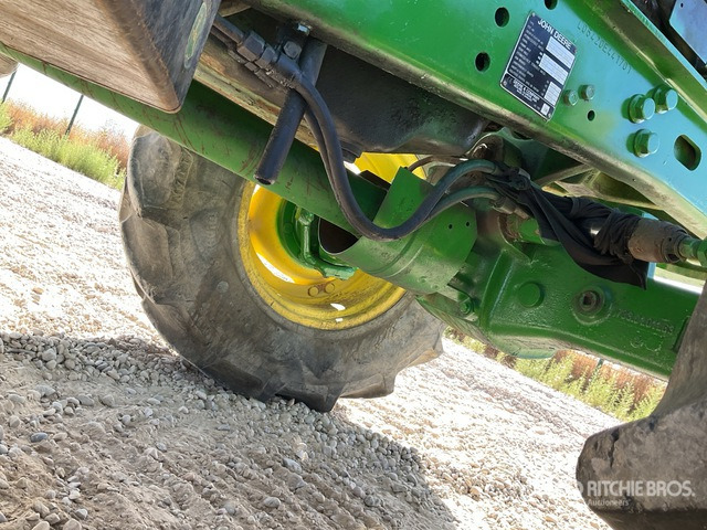 2005 John Deere 6420 4WD Tractor - Traktor: slika 5 2005 John Deere 6420 4WD Tractor - Traktor: slika 5