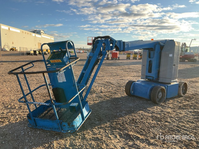 2006 Genie Z-30/20N 2WD Electric Articulating Boom Lift - Zglobna dvižna ploščad: slika 3 2006 Genie Z-30/20N 2WD Electric Articulating Boom Lift - Zglobna dvižna ploščad: slika 3