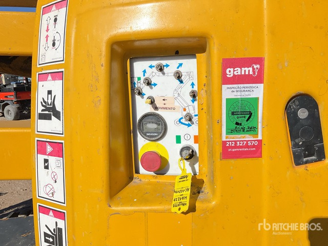 2006 Haulotte HA12IP 2WD Electric Articulating Boom Lift - Zglobna dvižna ploščad: slika 5 2006 Haulotte HA12IP 2WD Electric Articulating Boom Lift - Zglobna dvižna ploščad: slika 5