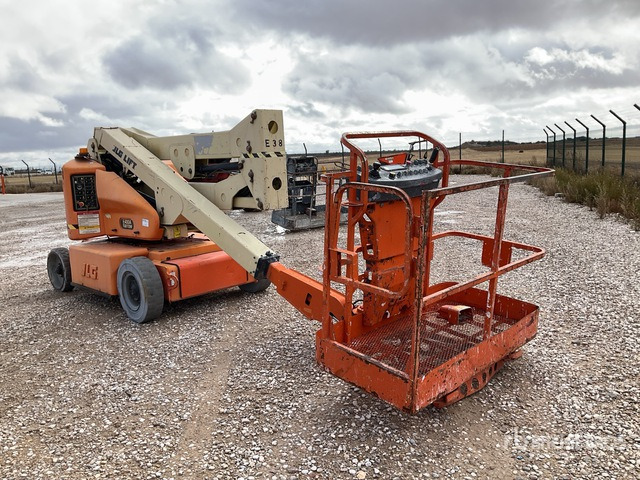 2006 JLG E400AN 2WD Electric Articulating Boom Lift - Zglobna dvižna ploščad: slika 3 2006 JLG E400AN 2WD Electric Articulating Boom Lift - Zglobna dvižna ploščad: slika 3