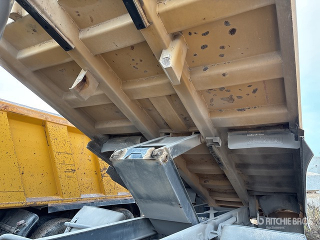 2007 Mercedes Benz Actros 3336K 6x4 T/A Dump Truck - Tovornjak prekucnik: slika 5 2007 Mercedes Benz Actros 3336K 6x4 T/A Dump Truck - Tovornjak prekucnik: slika 5