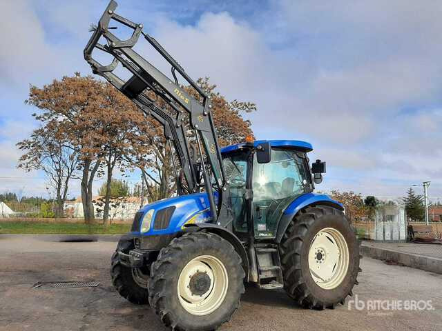 2008 New Holland T6010 Plus, con pala 4WD Tractor - Traktor: slika 2 2008 New Holland T6010 Plus, con pala 4WD Tractor - Traktor: slika 2