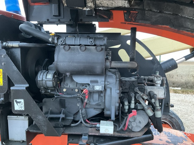 2015 JLG 450AJ Series ll 4WD Diesel Articulating Boom Lift - Zglobna dvižna ploščad: slika 4 2015 JLG 450AJ Series ll 4WD Diesel Articulating Boom Lift - Zglobna dvižna ploščad: slika 4