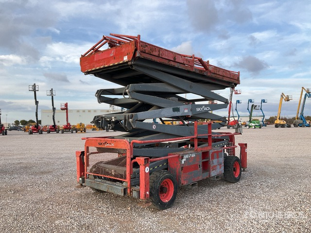 2015 Skyjack SJ9250 4x4 Diesel Scissor Lift - Škarjasta dvižna ploščad: slika 2 2015 Skyjack SJ9250 4x4 Diesel Scissor Lift - Škarjasta dvižna ploščad: slika 2
