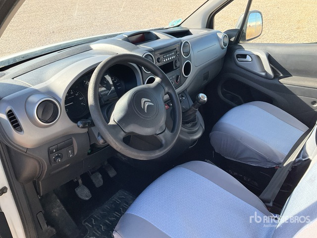 2018 Citroen Berlingo Passenger Van - Minibus, Potniški kombi: slika 4 2018 Citroen Berlingo Passenger Van - Minibus, Potniški kombi: slika 4