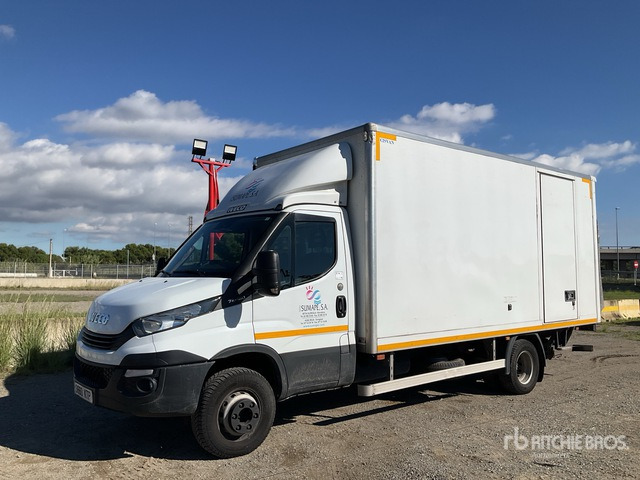 2019 Iveco Daily 70C18 4x2 Van Truck - Tovornjak zabojnik: slika 2 2019 Iveco Daily 70C18 4x2 Van Truck - Tovornjak zabojnik: slika 2