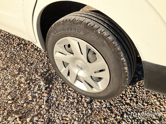 2019 Nissan E-NV200 Electric Passenger Van - Minibus, Potniški kombi: slika 4 2019 Nissan E-NV200 Electric Passenger Van - Minibus, Potniški kombi: slika 4