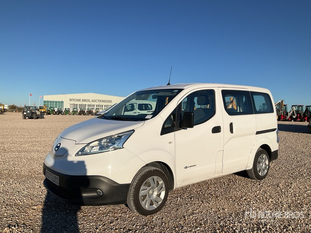 2019 Nissan E-NV200 Electric Passenger Van - Minibus, Potniški kombi: slika 1 2019 Nissan E-NV200 Electric Passenger Van - Minibus, Potniški kombi: slika 1