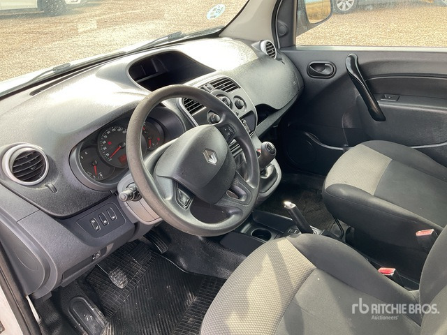 2019 Renault Kangoo Combi Passenger Van - Minibus, Potniški kombi: slika 5 2019 Renault Kangoo Combi Passenger Van - Minibus, Potniški kombi: slika 5