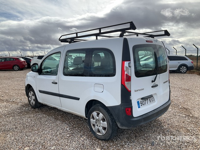 2019 Renault Kangoo Combi Passenger Van - Minibus, Potniški kombi: slika 2 2019 Renault Kangoo Combi Passenger Van - Minibus, Potniški kombi: slika 2