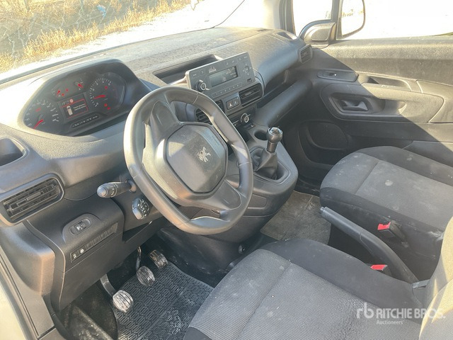 2020 Peugeot Rifter Passenger Van - Minibus, Potniški kombi: slika 5 2020 Peugeot Rifter Passenger Van - Minibus, Potniški kombi: slika 5