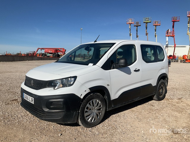 2020 Peugeot Rifter Passenger Van - Minibus, Potniški kombi: slika 1 2020 Peugeot Rifter Passenger Van - Minibus, Potniški kombi: slika 1