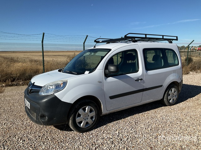 2020 Renault Kangoo Passenger Van - Minibus, Potniški kombi: slika 1 2020 Renault Kangoo Passenger Van - Minibus, Potniški kombi: slika 1