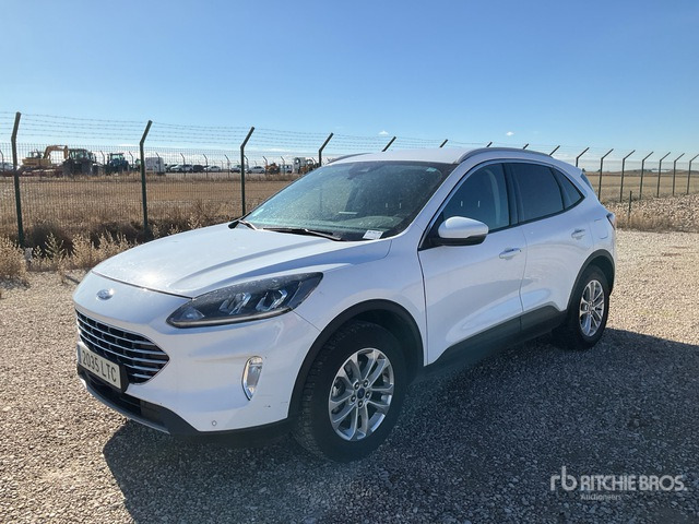 2021 Ford Kuga Automobile - SUV: slika 1 2021 Ford Kuga Automobile - SUV: slika 1