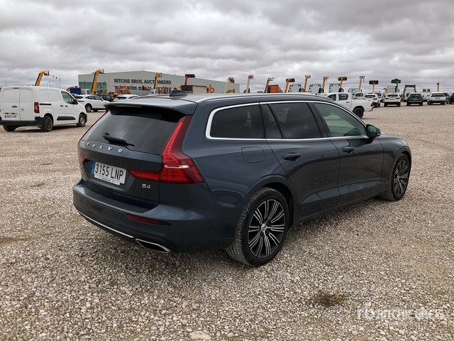 2021 Volvo V60 SUV - SUV: slika 3 2021 Volvo V60 SUV - SUV: slika 3