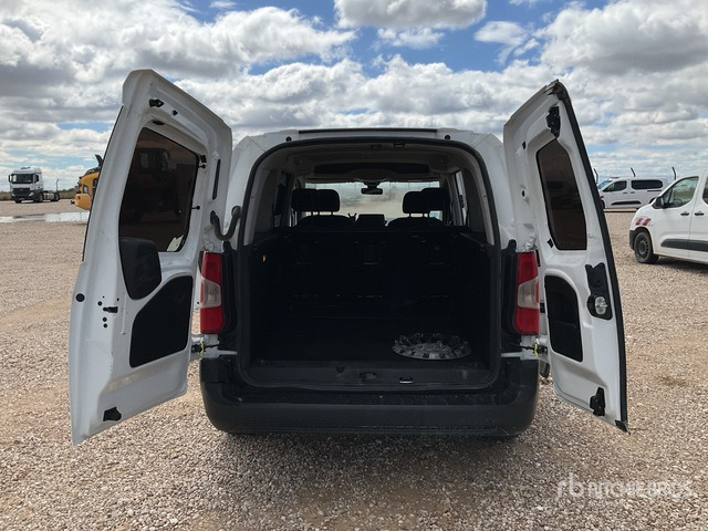 2022 Toyota Proace City Verso 5 Passenger Van - Minibus, Potniški kombi: slika 5 2022 Toyota Proace City Verso 5 Passenger Van - Minibus, Potniški kombi: slika 5