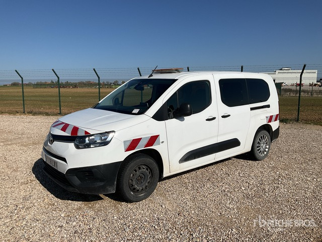 2022 Toyota Proace City Verso 5 Passenger Van - Minibus, Potniški kombi: slika 3 2022 Toyota Proace City Verso 5 Passenger Van - Minibus, Potniški kombi: slika 3
