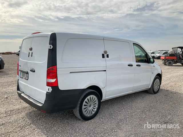 2019 Mercedes-Benz eVito Electric Cargo Van - Dostavno vozilo: slika 3 2019 Mercedes-Benz eVito Electric Cargo Van - Dostavno vozilo: slika 3