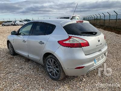 RENAULT MEGANE - Avtomobil: slika 2 RENAULT MEGANE - Avtomobil: slika 2