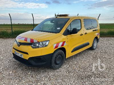 TOYOTA PROACE - Furgon: slika 1 TOYOTA PROACE - Furgon: slika 1