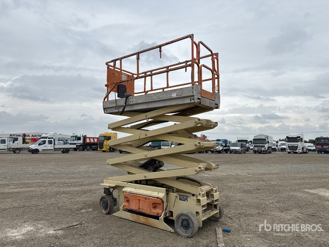 2005 JLG 2646ES Electric Scissor Lift - Škarjasta dvižna ploščad: slika 3 2005 JLG 2646ES Electric Scissor Lift - Škarjasta dvižna ploščad: slika 3
