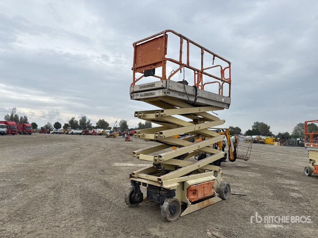2005 JLG 2646ES Electric Scissor Lift - Škarjasta dvižna ploščad: slika 2 2005 JLG 2646ES Electric Scissor Lift - Škarjasta dvižna ploščad: slika 2