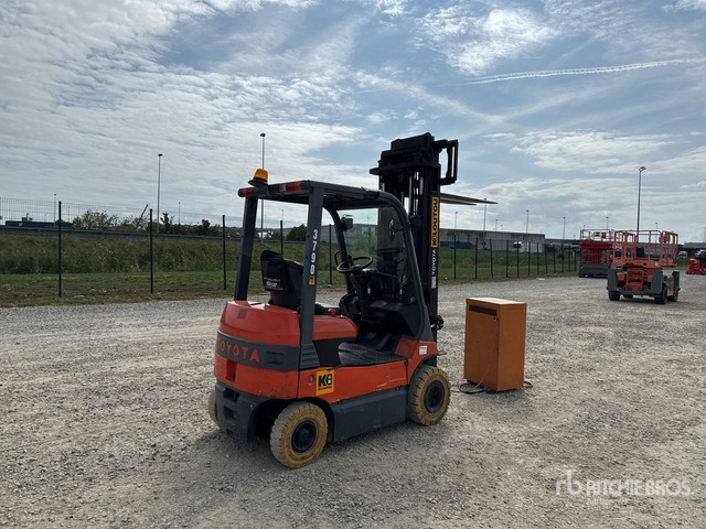 2005 Toyota 7FB18 1750 kg Electric Forklift - Električni viličar: slika 3 2005 Toyota 7FB18 1750 kg Electric Forklift - Električni viličar: slika 3