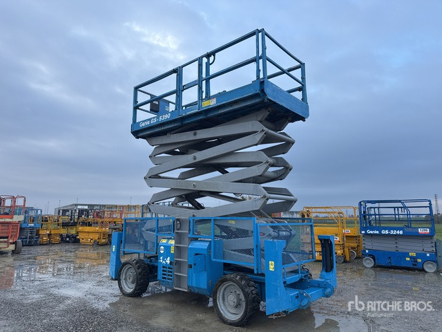 2008 Genie GS-5390RT Diesel Scissor Lift - Škarjasta dvižna ploščad: slika 1 2008 Genie GS-5390RT Diesel Scissor Lift - Škarjasta dvižna ploščad: slika 1