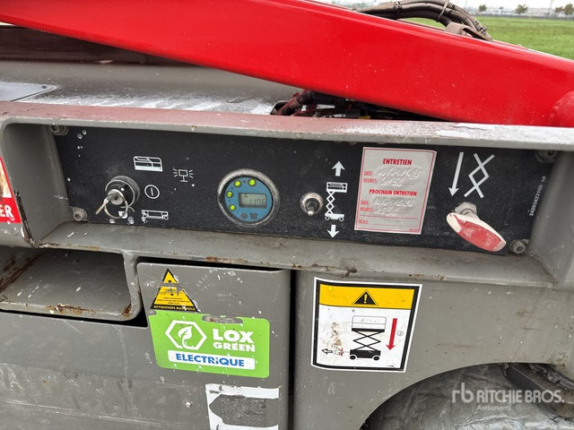 2008 Haulotte COMPACT 12 Electric Scissor Lift - Škarjasta dvižna ploščad: slika 5 2008 Haulotte COMPACT 12 Electric Scissor Lift - Škarjasta dvižna ploščad: slika 5