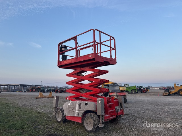 2008 Haulotte Compact12DX Diesel Scissor Lift - Škarjasta dvižna ploščad: slika 3 2008 Haulotte Compact12DX Diesel Scissor Lift - Škarjasta dvižna ploščad: slika 3