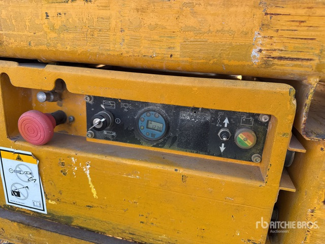 2008 Haulotte Optimum 8 Electric Scissor Lift - Škarjasta dvižna ploščad: slika 5 2008 Haulotte Optimum 8 Electric Scissor Lift - Škarjasta dvižna ploščad: slika 5