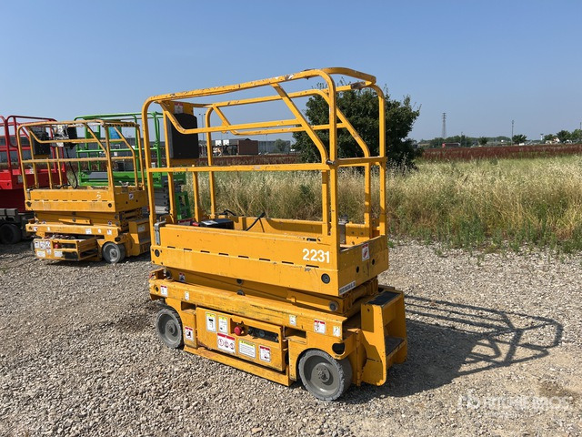 2009 Haulotte OPTIMUM6 Electric Scissor Lift - Škarjasta dvižna ploščad: slika 4 2009 Haulotte OPTIMUM6 Electric Scissor Lift - Škarjasta dvižna ploščad: slika 4