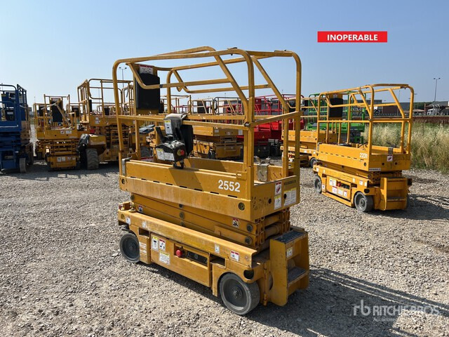 2009 Haulotte Optimum 8NT Electric (Inoperable) Scissor Lift - Škarjasta dvižna ploščad: slika 2 2009 Haulotte Optimum 8NT Electric (Inoperable) Scissor Lift - Škarjasta dvižna ploščad: slika 2