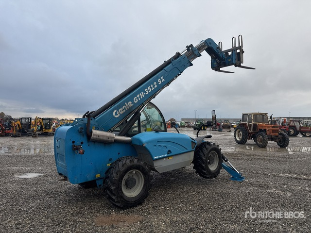 2010 Genie GHT3512 SX Telehandler - Teleskopski viličar: slika 3 2010 Genie GHT3512 SX Telehandler - Teleskopski viličar: slika 3
